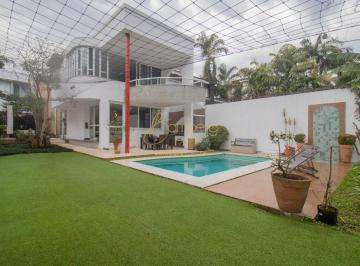 Casa · 317m² · 4 Quartos · 4 Vagas · Casa de Vila, Granja Julieta, 4 dormitórios, sendo 2 suítes, 4 vagas, piscina