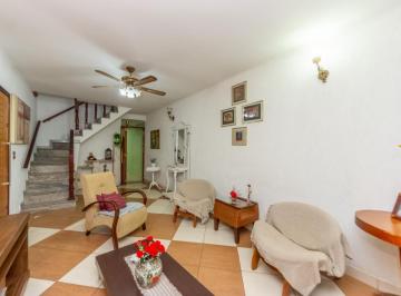 43755c0f-34a8-41d6-8765-031a72328b5a · Versátil casa para venda em Engenheiro Goulart com 4 quartos, sendo 1 suíte, 154m²
