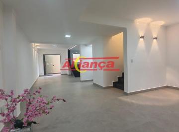 Casa · 191m² · 3 Quartos · 2 Vagas · Sobrado Vila Augusta 3 dormitórios e 2 vagas
