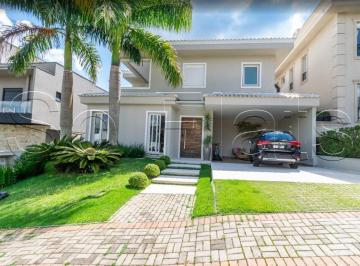 Casa · 472m² · 4 Quartos · 4 Vagas · Casa de luxo mobiliada no Itahyê com 4 suítes, piscina privativa e 4 vagas.