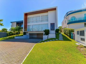 Casa · 595m² · 4 Quartos · 6 Vagas · Casa no Alphaville Graciosa, 04 Suítes, Área Gourmet, Piscina Aquecida, Alphaville Pinhais.