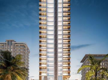 Apartamento · 125m² · Excelente empreendimento,localizado em Meia Praia,área de lazer ótima.