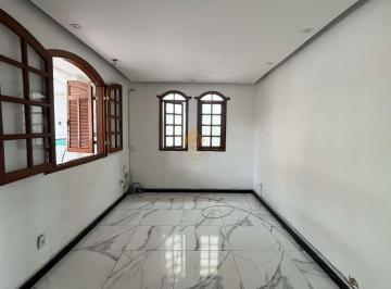 Casa · 330m² · 4 Quartos · Casa à venda - em Alípio de Melo
