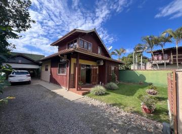Casa · 115m² · 3 Quartos · Casa individual de 3 quartos à venda no Campeche - Florianópolis - SC
