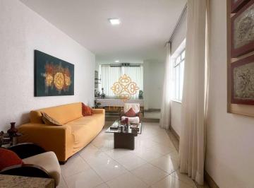 Casa · 440m² · 7 Quartos · Casa à venda - em São Lucas