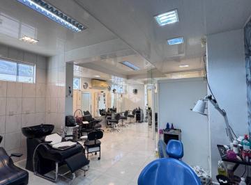 Comercial · 104m² · Sala Comercial à Venda na Carvoeira em Florianópolis