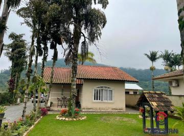 Casa · 170m² · 2 Quartos · 1 Vaga · Imóvel à Venda – Rio dos Cedros/SC