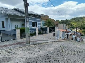 Casa · 80m² · 2 Quartos · 1 Vaga · Casa à venda no bairro Cedrinho - Brusque/SC
