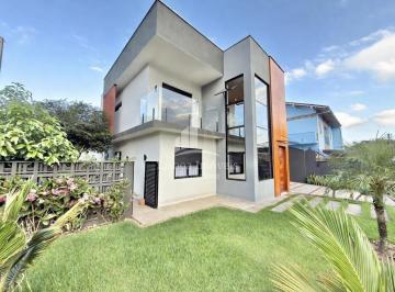 Casa · 320m² · 4 Quartos · 4 Vagas · Casa com 4 quartos no bairro Glória!