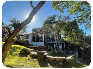 Casa · 270m² · 3 Quartos · 3 Vagas · CASA  EXCLUSIVA EM RATONES - UM VERDADEIRO REFÚGIO EM MEIO À NATUREZA