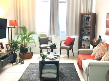 Apartamento de 1 quarto, Rio de Janeiro · Amplo apartamento. Reformado, silencioso e mobiliado. Junto ao coração do Centro do Rio