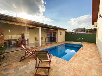 Casa · 231m² · 3 Quartos · 2 Vagas · Casa para venda em Jardim Patrícia de 231.00m² com 3 Quartos, 1 Suite e 2 Garagens
