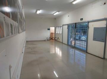 Comercial · 804m² · 5 Vagas · Galpão / Depósito / Armazém para alugar em Nova Ribeirânia de 804.00m² com 5 Garagens