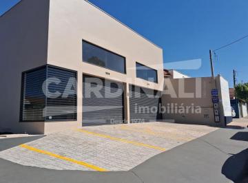 Comercial · 240m² · 4 Vagas · Imóvel Comercial para venda em Centro de 240.00m² com 4 Garagens