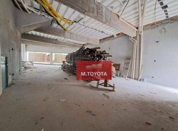 Comercial · 200m² · 3 Vagas · Sala Comercial para alugar em Jardim Santa Clara de 200.00m² com 3 Garagens