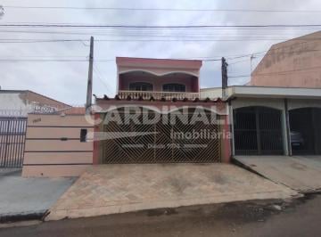 Casa · 198m² · 3 Quartos · 2 Vagas · Casa para venda em Jardim Medeiros de 198.00m² com 3 Quartos, 1 Suite e 2 Garagens