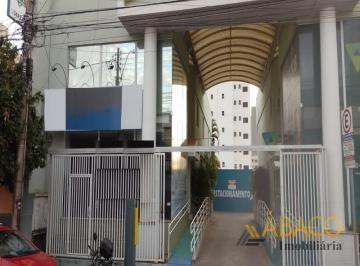 Comercial · 72m² · Prédio Comercial para alugar em Centro de 72.00m²