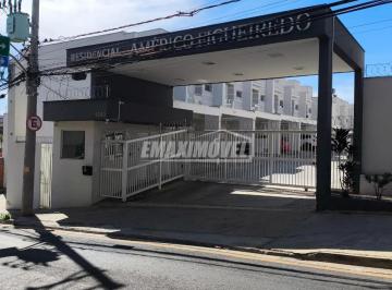 Casa · 118m² · 3 Quartos · 2 Vagas · Casa de Condomínio para venda em Jardim Simus de 118.00m² com 3 Quartos, 1 Suite e 2 Garagens