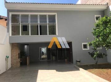Casa · 235m² · 3 Quartos · 4 Vagas · Casa para venda em Jardim Karolyne de 235.00m² com 3 Quartos, 1 Suite e 4 Garagens