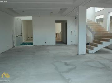 Casa · 750m² · 4 Quartos · 6 Vagas · Sobrado para venda em Vila Oliveira de 750.00m² com 4 Quartos, 4 Suites e 6 Garagens