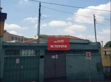 Casa · 220m² · 3 Quartos · 6 Vagas · Casa para venda e aluguel em Centro de 220.00m² com 3 Quartos, 1 Suite e 6 Garagens