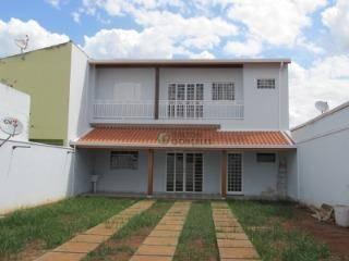 Casa · 123m² · 2 Quartos · 2 Vagas · Sobrado para venda em Residencial Monte Verde de 123.00m² com 2 Quartos e 2 Garagens
