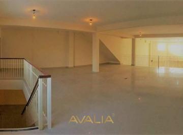 Comercial · 476m² · Sala Comercial para alugar em Centro de 476.23m²