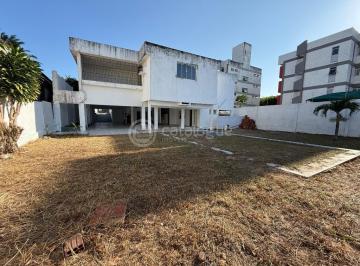 Comercial · 600m² · 9 Quartos · 10 Vagas · Imovel Comercial Proximo aos Principais Hospitais de Natal