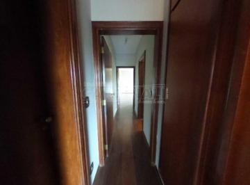 Apartamento · 288m² · 3 Quartos · 2 Vagas · Apartamento para venda em Centro de 288.00m² com 3 Quartos, 1 Suite e 2 Garagens