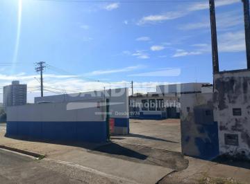 Comercial · 283m² · 11 Vagas · Imóvel Comercial para venda em Jardim Aeroporto Ii de 283.00m² com 11 Garagens