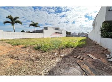Terreno · 1000m² · 2 Vagas · Terreno para venda em Estância Hípica de 1000.00m² com 2 Garagens