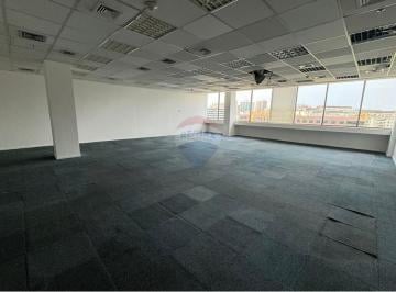 Comercial · 145m² · 4 Vagas · Sala Comercial para alugar em Barra Da Tijuca de 145.17m² com 4 Garagens