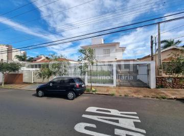 Casa · 246m² · 4 Quartos · 2 Vagas · Casa para venda em Centro de 246.00m² com 4 Quartos e 2 Garagens