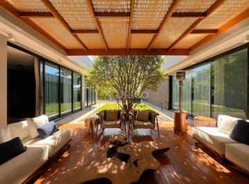 Casa · 540m² · 4 Quartos · 4 Vagas · Casa de Condomínio para venda em Condomínio Ypê Dourado de 540.00m² com 4 Quartos, 4 Suites e 4 Gara