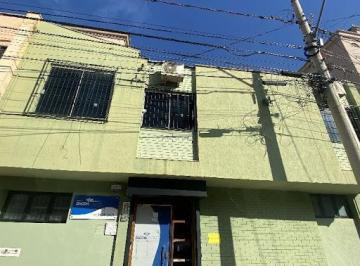 Casa · 141m² · 1 Quarto · 1 Vaga · Casa para venda em Centro de 141.00m² com 1 Quarto, 1 Suite e 1 Garagem