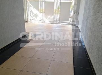 Casa · 273m² · 3 Quartos · 3 Vagas · Casa para venda em Centro de 273.00m² com 3 Quartos e 3 Garagens