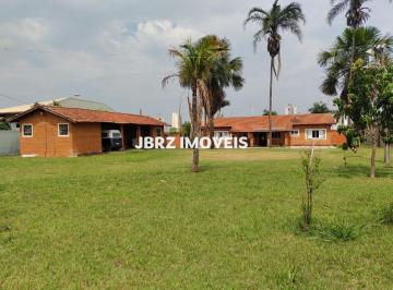 Terreno · 400m² · 3 Quartos · 4 Vagas · Chácara para venda em Aqui Se Vive de 400.00m² com 3 Quartos, 1 Suite e 4 Garagens