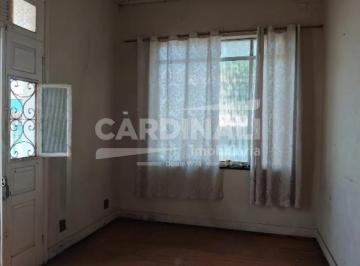 Casa · 162m² · 3 Quartos · 2 Vagas · Casa para venda em Centro de 162.00m² com 3 Quartos e 2 Garagens