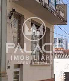 Casa · 246m² · 3 Quartos · 1 Vaga · Casa para venda em Centro de 246.00m² com 3 Quartos, 1 Suite e 1 Garagem