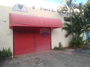Comercial · 200m² · 2 Vagas · Sala Comercial para venda em Bairro Aterrado de 200.00m² com 2 Garagens