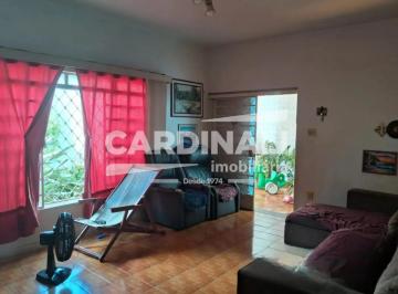 Casa · 171m² · 3 Quartos · 1 Vaga · Casa para venda em Centro de 171.00m² com 3 Quartos e 1 Garagem