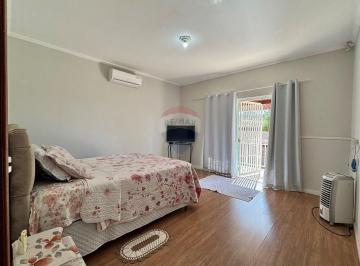 Casa · 175m² · 3 Quartos · 2 Vagas · Casa para venda em Prados de 175.00m² com 3 Quartos, 1 Suite e 2 Garagens
