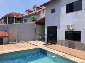 Casa · 500m² · 4 Quartos · 3 Vagas · Casa de Condomínio para venda em Taquara de 500.00m² com 4 Quartos, 1 Suite e 3 Garagens