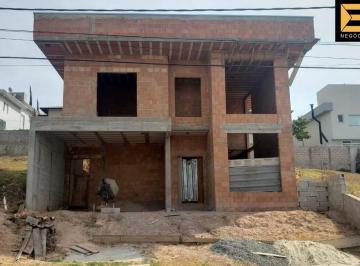 Casa · 260m² · 3 Quartos · 4 Vagas · Casa de Condomínio para venda em Condomínio Terras de São Francisco de 260.00m² com 3 Quartos, 3 Sui