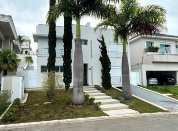 Casa · 488m² · 4 Quartos · 5 Vagas · Casa para venda em Centro Comercial Jubran de 488.00m² com 4 Quartos, 4 Suites e 5 Garagens