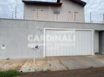 Casa · 92m² · 3 Quartos · 2 Vagas · Casa para venda em Centro de 92.00m² com 3 Quartos, 1 Suite e 2 Garagens