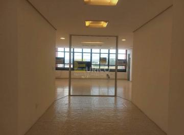 Comercial · 110m² · 1 Vaga · Sala Comercial para alugar em Centro de 110.00m² com 1 Garagem