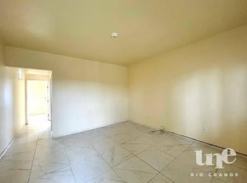 68c2ab3358798527b86054dece3bccce78af0d47 · Apartamento no Centro por 170mil