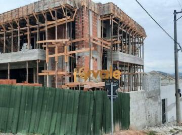 7e925657c55477e87142568e5ffd8aa6380d9ac7 · Casa no Jaguary à venda, vista Mantiqueira
