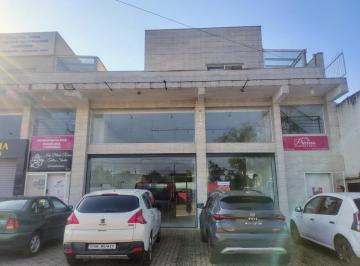 Comercial · 350m² · 1 Quarto · 1 Vaga · Sala comercial disponível pra locação no bairro Restinga em Porto Alegre/RS